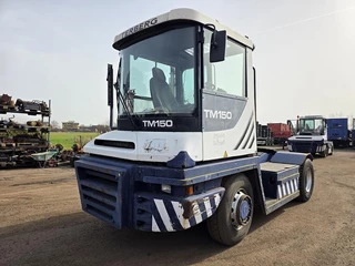 Terberg RT283 | TERMINAL TRACTOR 4X4| TURNING CHAIR. | AUTOMATIC GEAR | 24846 hOURS. 2011 - N/A imagen 1