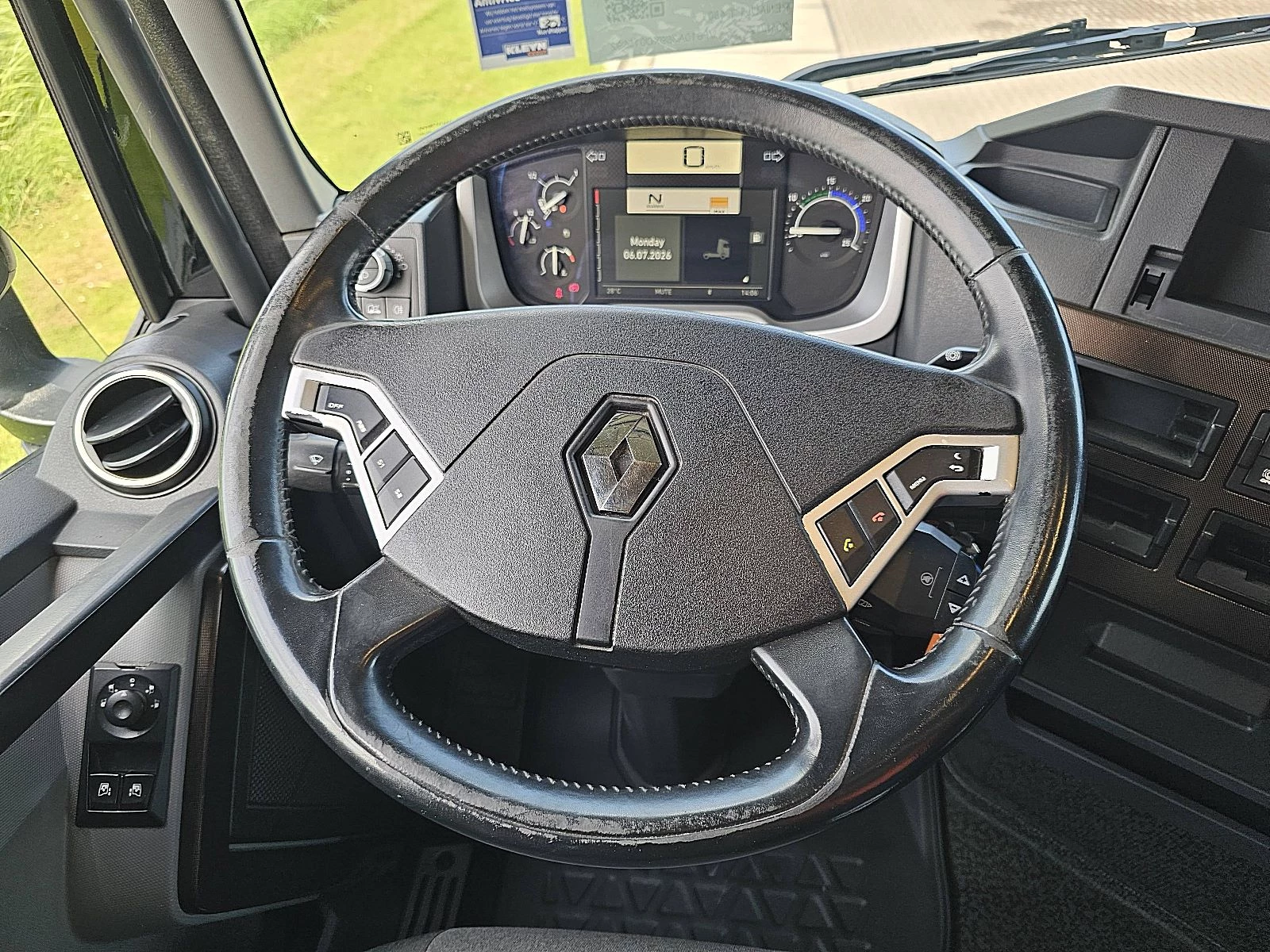 Renault 2018 - T 480 obrázek 11