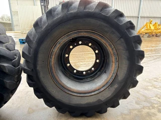 Bridgestone N/A - 1000 x 20 Set / 10.00 x 20: 4x2 Tyres изображение 3