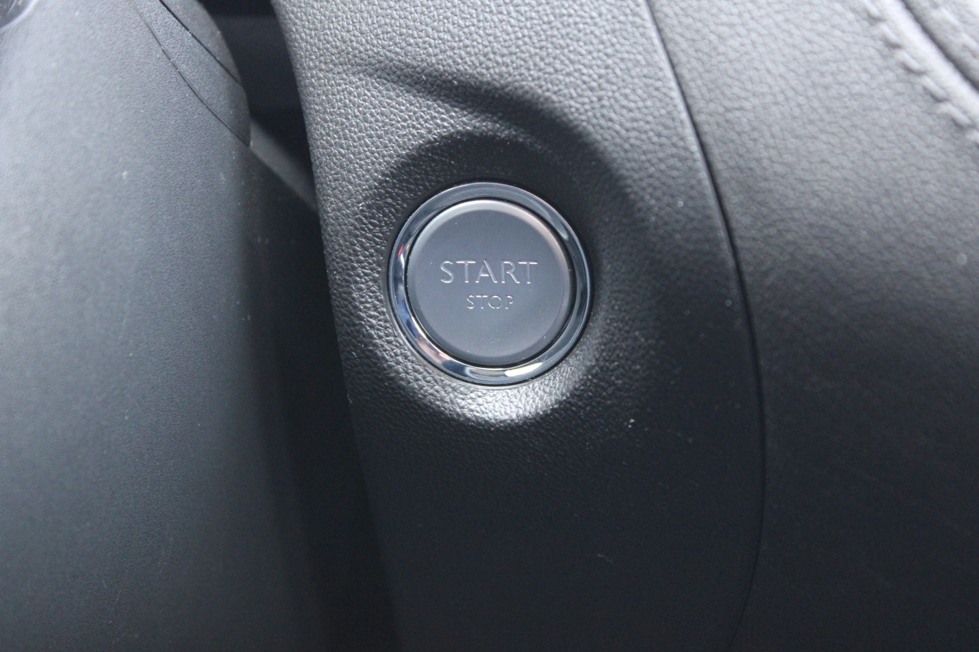 Opel Grandland X 2019 - 1.2 Turbo 130pk Innovation AGR LEDER NAVI CAMERA CARPLAY 19'' TREKHAAK afbeelding 19
