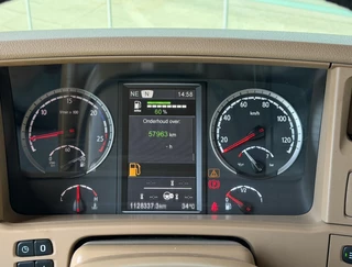 Scania R 2016 - R450 RETARDER FULL AIR SPECIAL INTERIOR 2x TANKS TOP CONDITION BELGIUM TRUCK obrazek 13