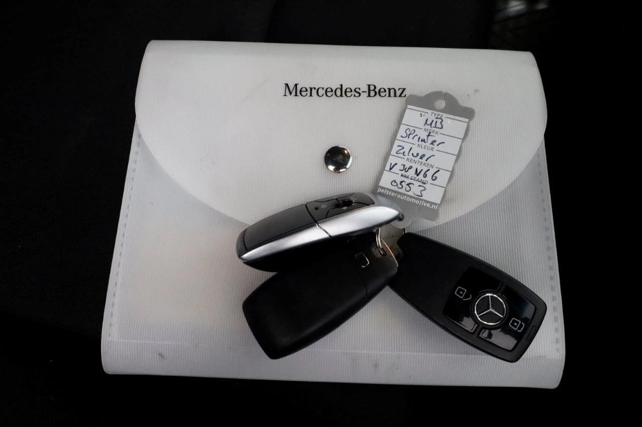 Mercedes-Benz Sprinter 2022 - 317 CDI 170pk RWD 9G Automaat L2H2 LED/Navi/360° Camera 05-2022 obrázek 6