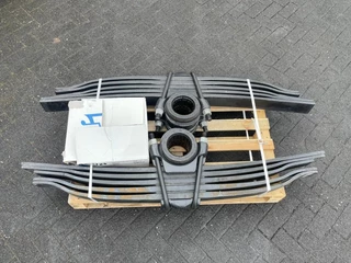 MAN N/A - 81.43402-6642 REAR AXLE SPRINGS 13 TONS (LIKE NEW) bild 5