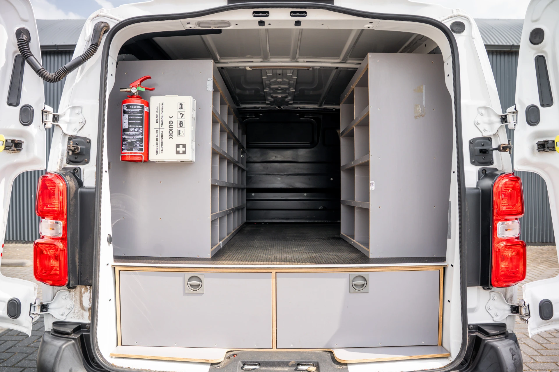 Opel Vivaro 2021 - 1.5 L2H1 | 3-Zits | 1e Eigenaar | Cruise | Airco afbeelding 10