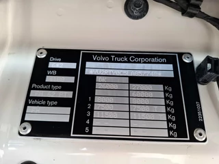 Volvo FH 2020 - FH4-460 / 6X2 / 616148 KM / LIFT AXLE / LWDS / FRIDGE / AUTOMATIC / EURO-6D / 2020 obrazek 26