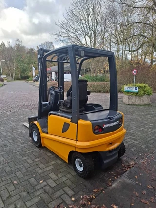 Jungheinrich N/A - EFGVAC25MP Heftruck imagen 2