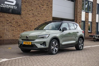 Volvo XC40 2023 - Recharge Ultimate 70 kWh, Pano, Half Leder, H&K afbeelding 2 miniatuur