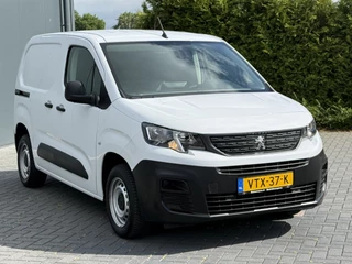 Peugeot Partner 2023 - 1.5 BlueHDi 102 PK / L1H1 / 1e EIG. / AIRCO / CRUISE / CARPLAY / SCHUIFDEUR / ZEER NETJES! obrazek 4
