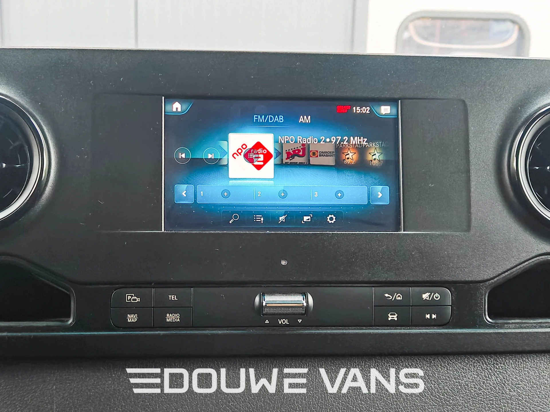 Mercedes-Benz Sprinter 2021 - 317 L3 H2 Automaat 3500kg Trekhaak MBUX Camera image 17