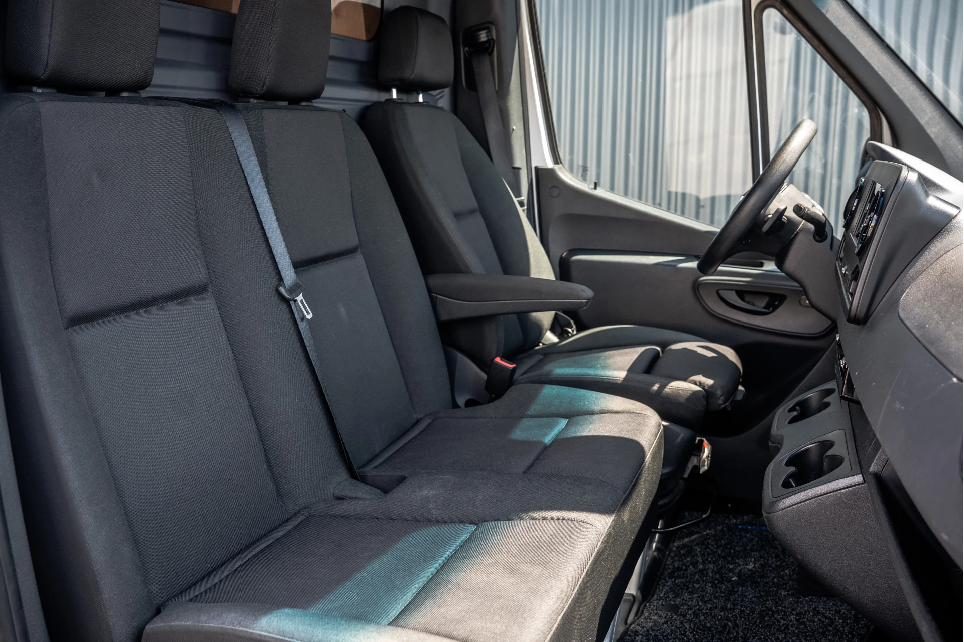 Mercedes-Benz Sprinter 2023 - 317 CDI L3H2 | 170 PK | Automaat | Camera | Mbux | Cruise | PDC | Trekhaak afbeelding 13
