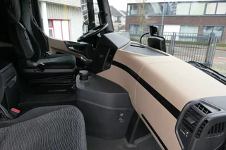 Mercedes-Benz Actros 2021 - 1945 | 2Tanks | 391956Km | 2021 | Tires 85% | 2Beds | Fridge | A/C | Automatic | Tuv/Mot/Apk 03-2025 | Belgium Truck afbeelding 37