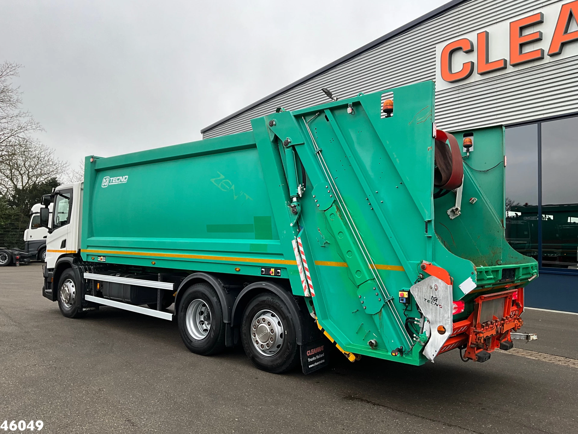 Scania P 2019 - 320 Euro 6 Garbage truck 25m³ Just 134.168 km! imagem 3