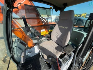 Hitachi ZX210LC-6 2018 - N/A image 20