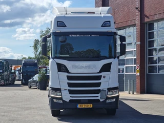Scania R 2019 - R450 Highline 6x2*4 - New Flatbed - Ramps - Full air - Dutch truck afbeelding 3 miniatuur