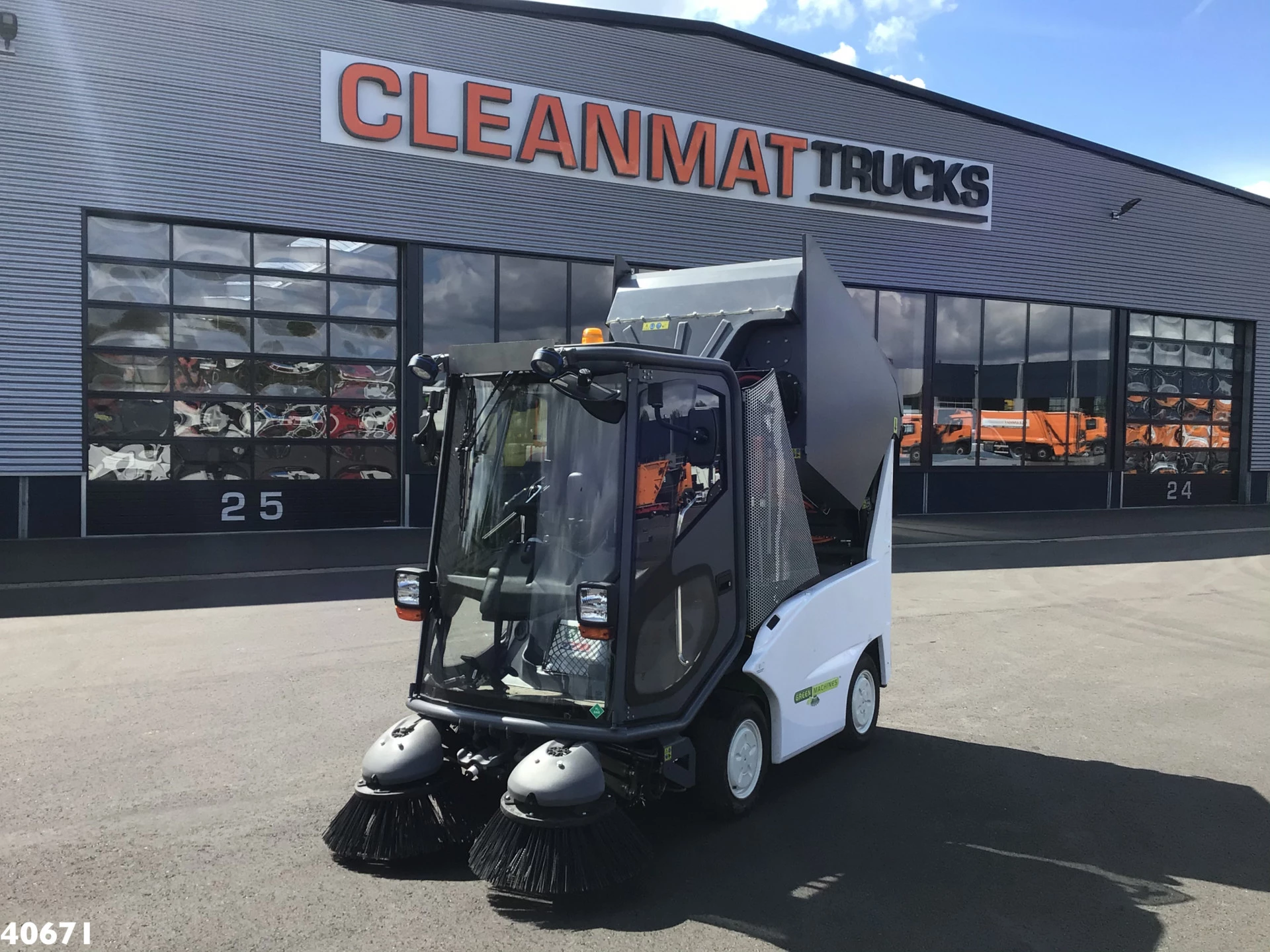 Green Machine GM500H2 Hydrogen Waterstof Sweeper 2021 afbeelding 1
