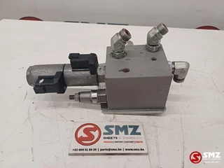 Caterpillar N/A - Solenoid valve + press reduction Caterpillar obrazek 1