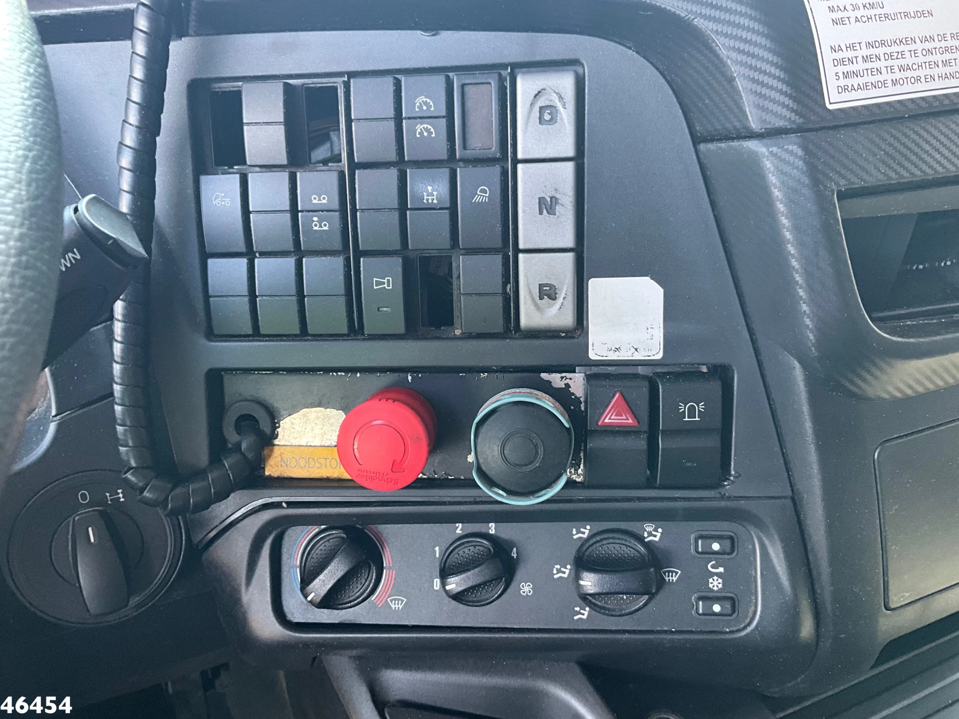 Iveco Stralis 2015 - AD260SY Euro 6 Just 107.558 km! zdjęcie 14