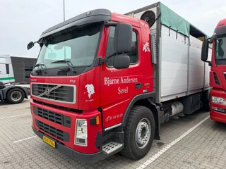 Volvo FM 2007 - 300 4x2 - Livestock 1 deck - Euro 4 - I shift image 19