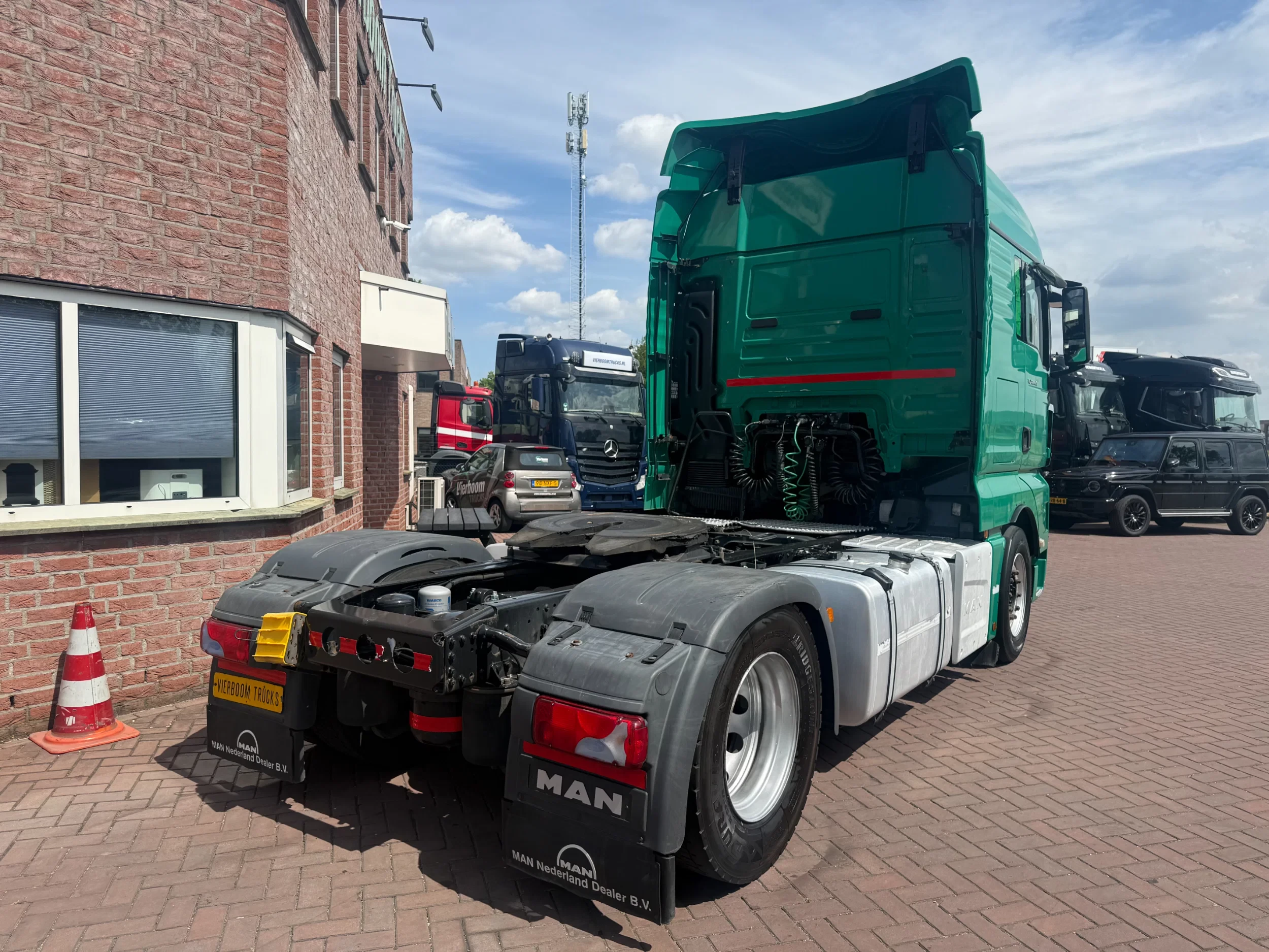 MAN TGX 2019 - 18.420 TGX 18.420 4X2 BLS / 2x tank / Night airco / afbeelding 4