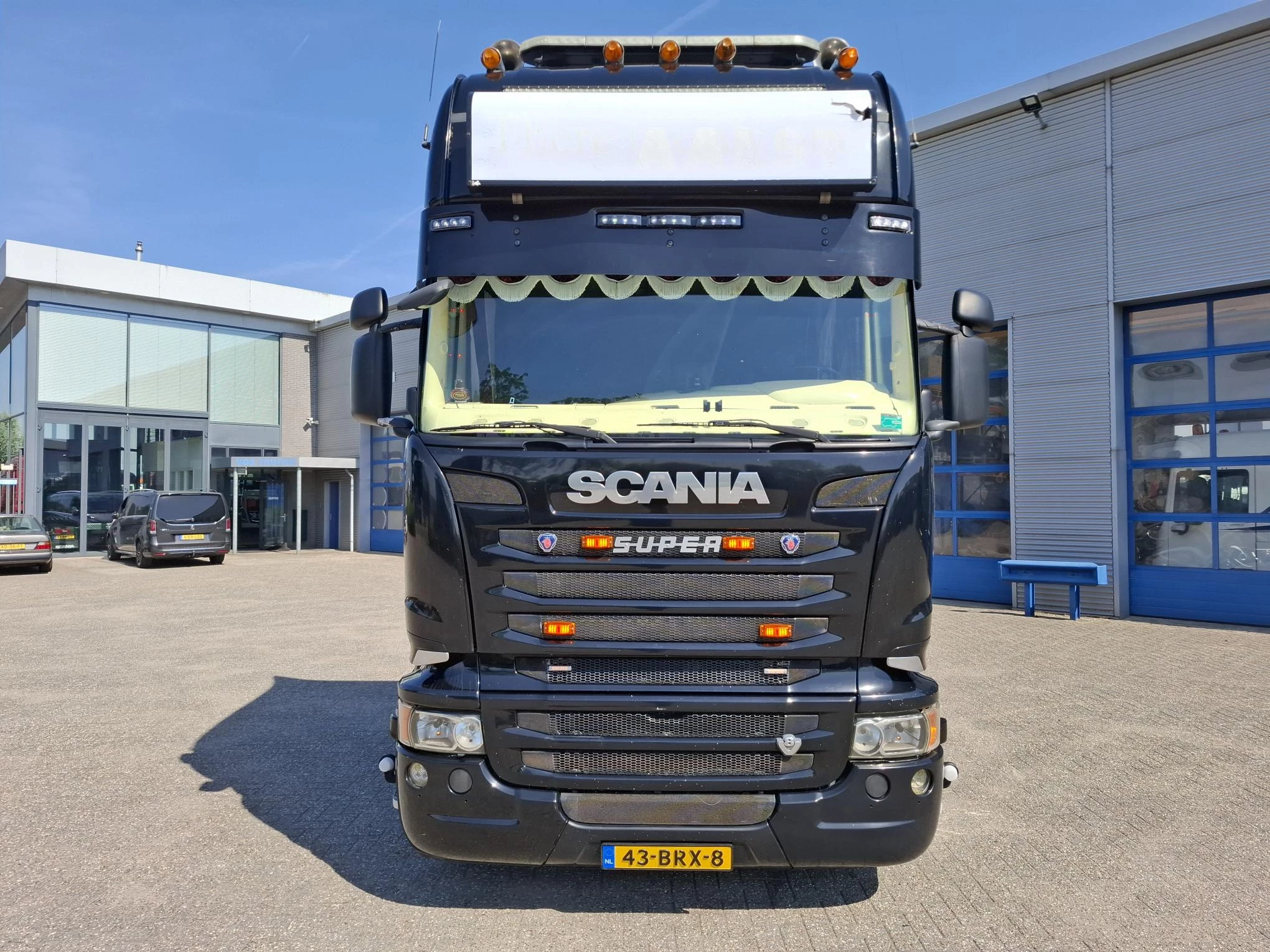 Scania R 2014 - R580 V8 / NL TRUCK / RETARDER / DOUBLE TANK / LIFT+LENKACHSE / TUV:09-09-2026 / LEATHER / XENON / FRIDGE / AUTOMATIC / EURO-6 / 2014 imagen 6