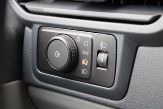 Ford Transit Custom 2024 - 320 2.0 TDCI L2H1 Trend 136pk - 2x Schuifdeur - LED - Navi - Android - Camera - Stoelverwarming - 70l tank - Rijklaar obrazek 22