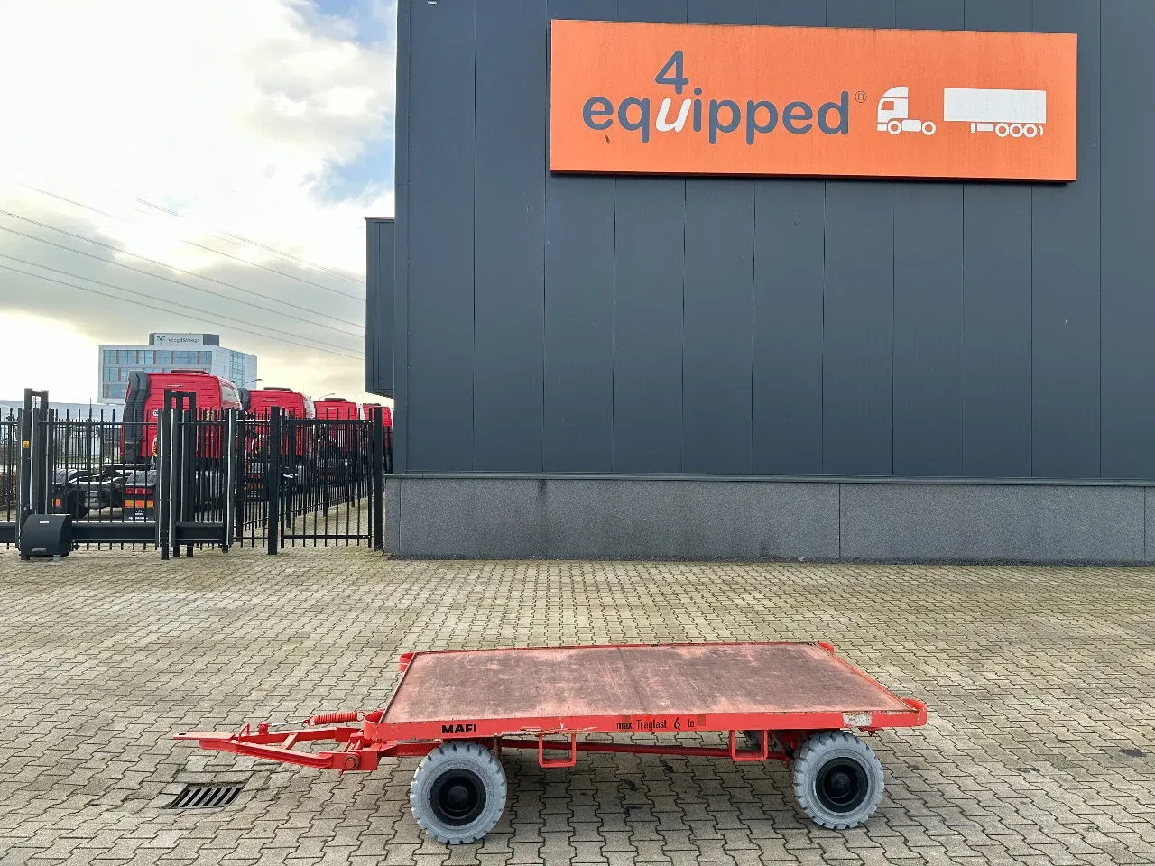 Mafi 2016 - stack of 2x double-steered and connectable heavy-duty trailers with 6000kg loading capacity, 9x available afbeelding 11