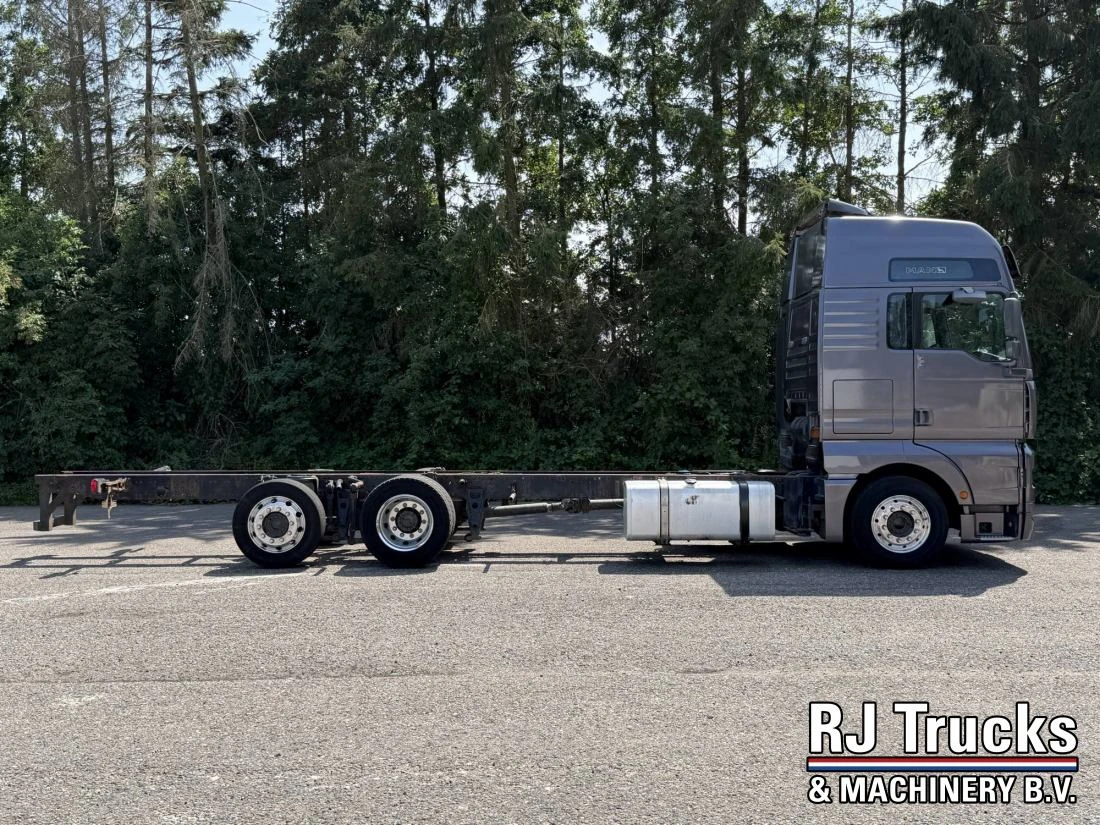 MAN TGA 2001 - 26.410 XXL 6x2 - Chassis | Retarder | Alcoa | Low Mileage | NL Truc afbeelding 4