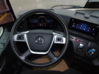 Mercedes-Benz Actros 2024 - N/A zdjecie 17