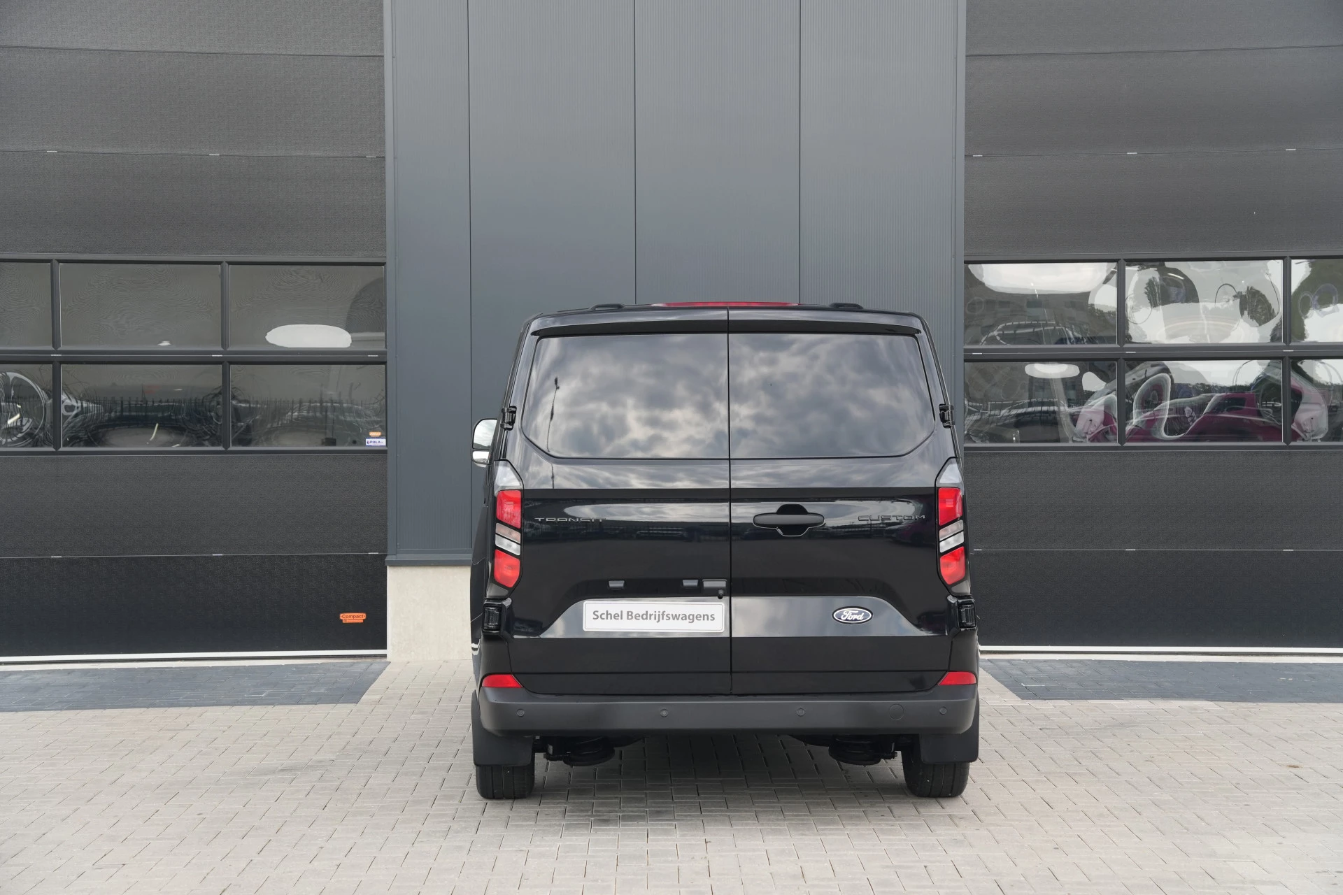 Ford Transit Custom 2025 - 320 2.0 TDCI L1H1 Trend DC 136pk - INCLUSIEF BPM - 2x Schuif - Stoel/stuurverwarming - Cruise - Navi - Camera - Rijklaar immagine 7