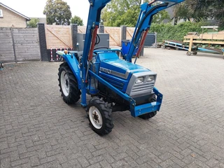 Iseki Landleader 215 met voorlader en stuurbekrachtiging afbeelding 3 miniatuur