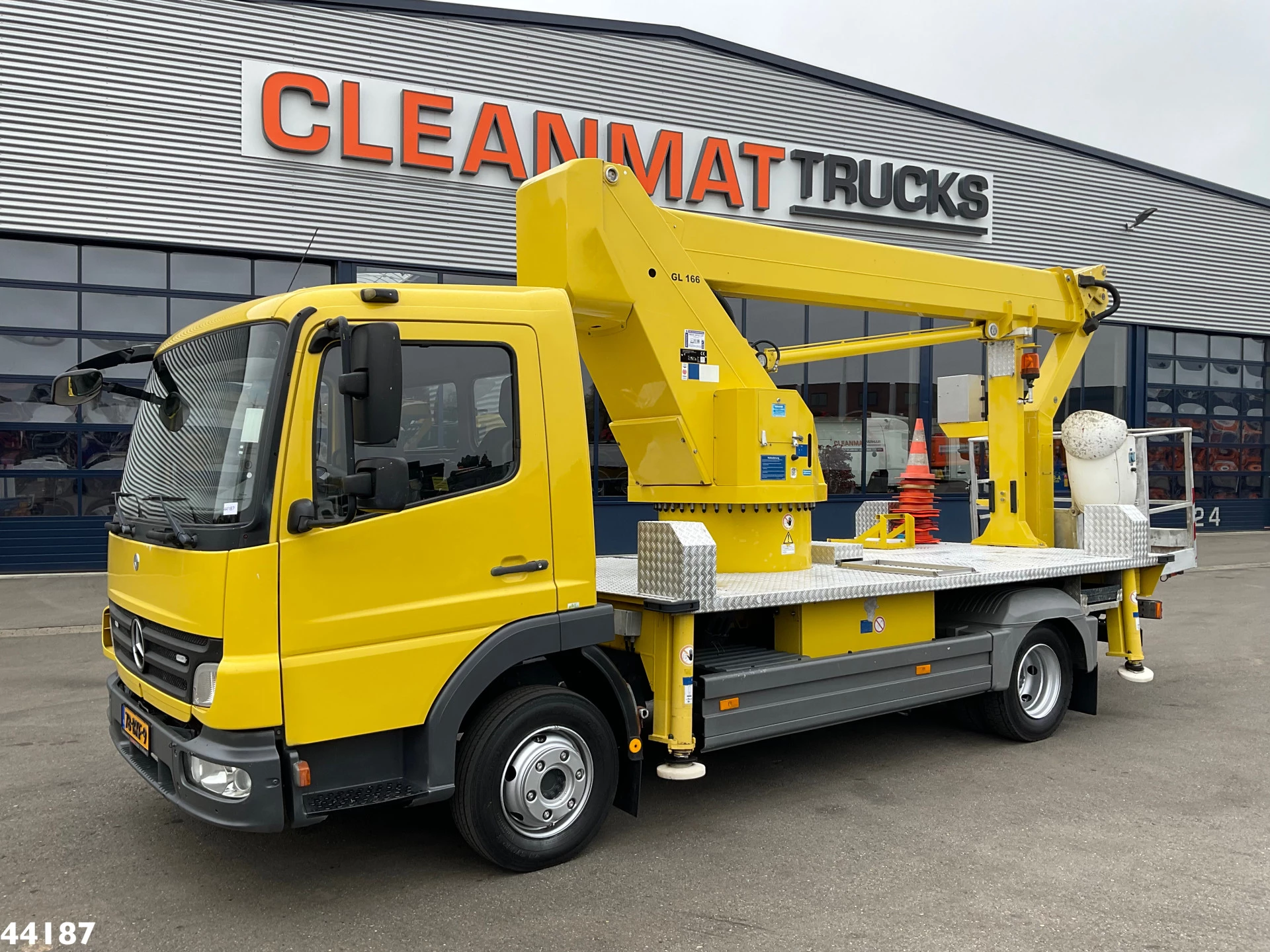 Mercedes-Benz Atego 2007 - 815 Wumag Elevant 17 meter hoogwerker Just 39.048 km! afbeelding 3