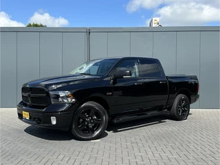Dodge Ram 1500 2024 - 5.7 V8 CLASSIC NIGHT 4x4 / PRINS LPG / BPM VRIJ / CAMERA / NAVI / 3.5T TREKHAAK / ECC / CRUISE / DUBBEL CABINE image 2 thumbnail