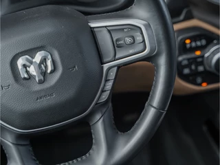 Dodge Ram 1500 2022 - Big Horn Night Edition 3.6L V6 4X4 image 14