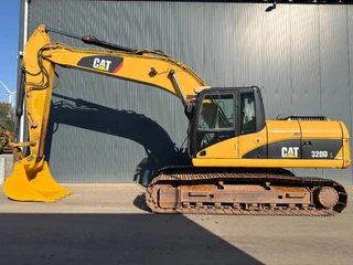 Cat 2009 - 320D L immagine 2 miniatura
