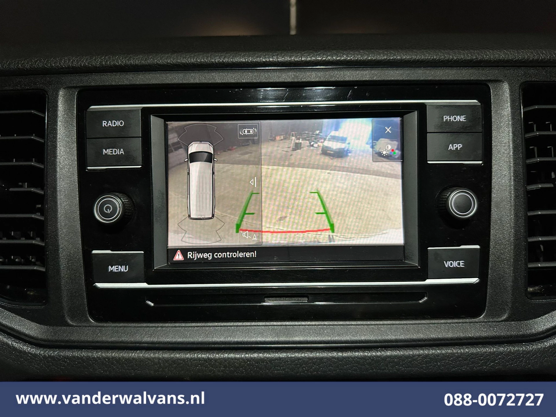 Volkswagen Crafter 2021 - 2.0 TDI 141pk L3H3 L2H2 Euro6 Airco | Apple Carplay | Android Auto | Camera | Stoelverwarming obrázek 5