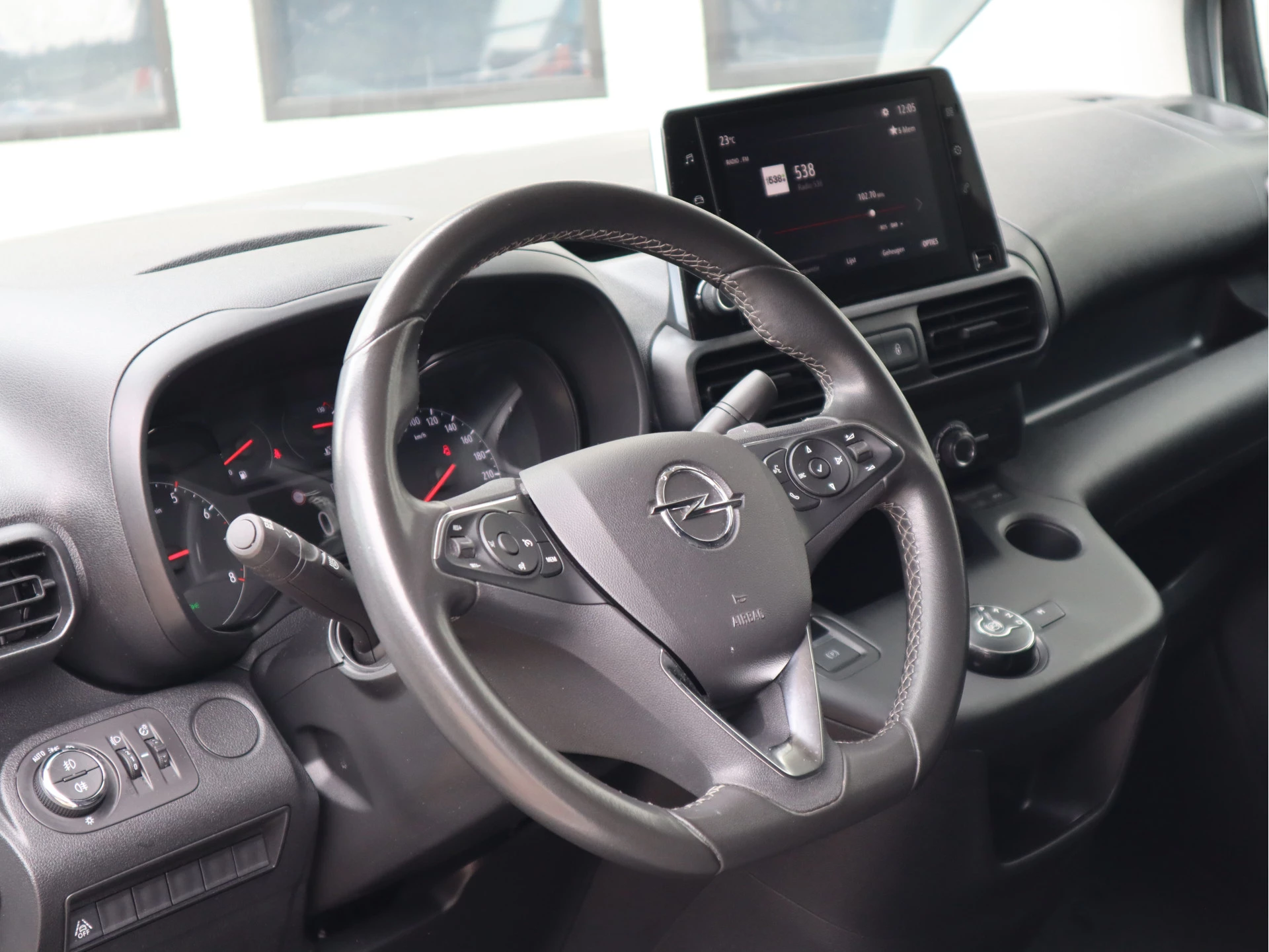 Opel Combo 2022 - 1.5D 131pk Automaat Euro 6 - Apple - Cruise - Airco obrázek 12