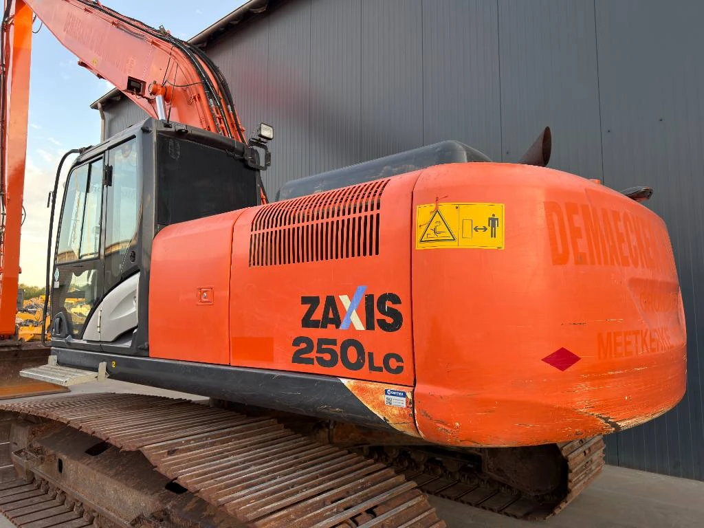 Hitachi 2016 - ZX250LC-5B Long Reach afbeelding 12