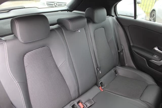 Mercedes-Benz A-Class 2021 - 250e AUT8 Advantage TREKHAAK CAMERA STUURWIELVERWARMING NAVI DAB obrazek 13