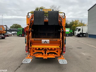 FUSO Canter 2018 - 9C18 Euro 6 Geesink 7m³ Just 118.668 km! image 5