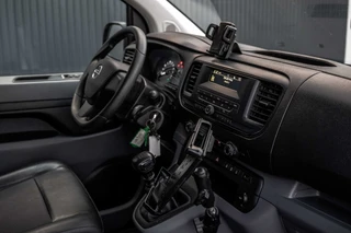 Opel Vivaro 2021 - 1.5 L2H1 | Volledig ingericht | 1e Eigenaar | Cruise | PDC | Airco | 3-Zits afbeelding 2 miniatuur