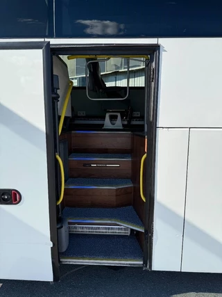 Volvo N/A 2017 - B11R 9700HD. VIP! 2+1 seats! obrazek 25