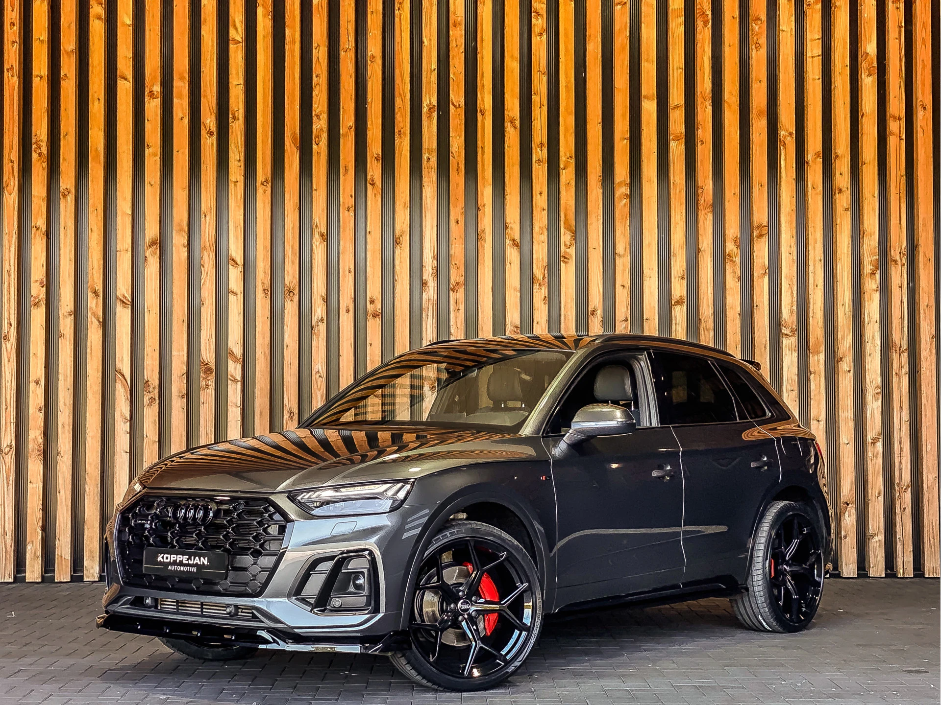 Audi Q5 2024 - 299PK TFSIe S edition Competition afbeelding 2