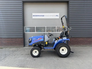 Iseki TM4230 HST minitractor NIEUW €240 LEASE 2026 afbeelding 1 miniatuur