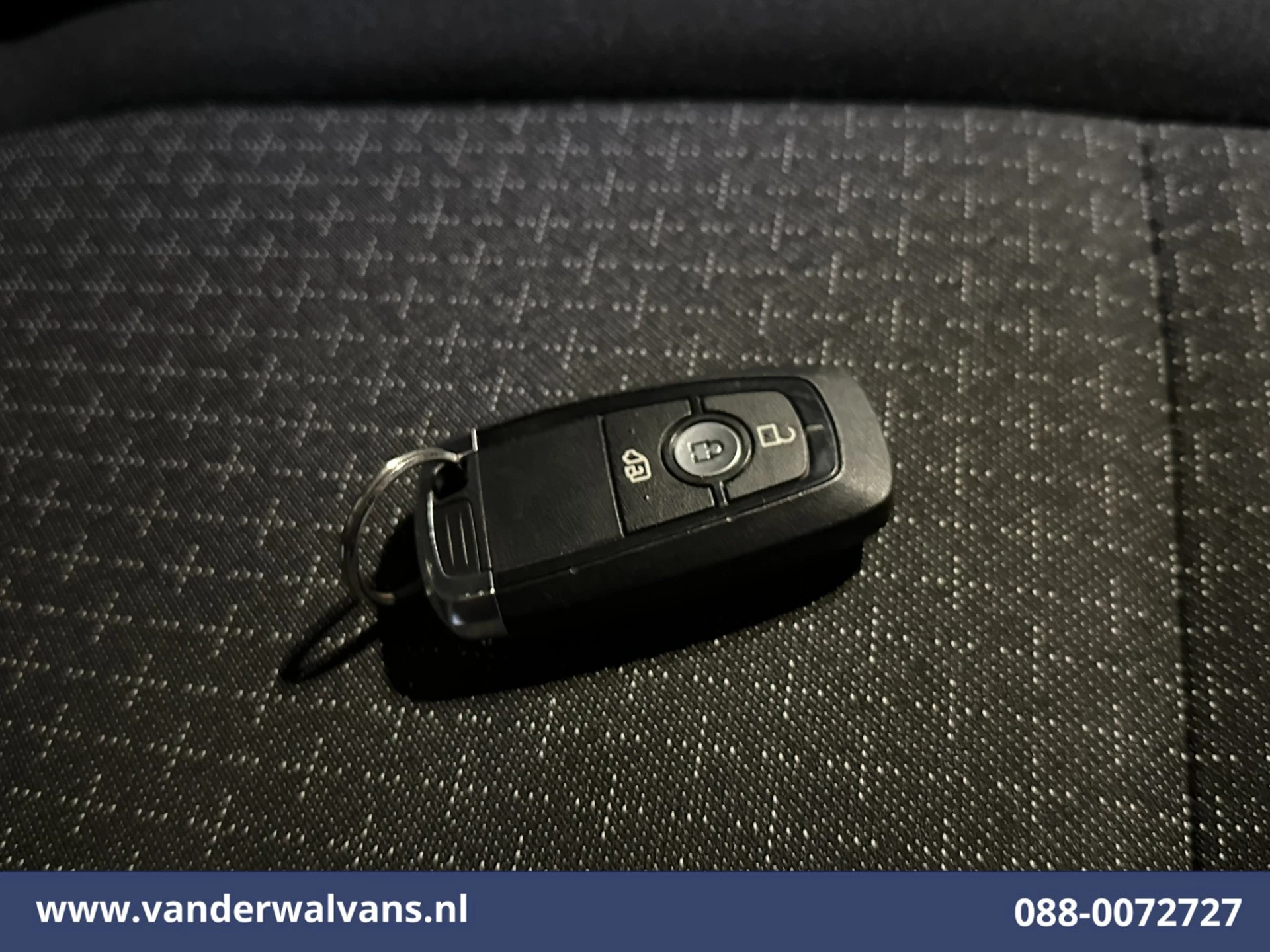 Ford Transit Custom 2024 - 2.0 TDCI 111pk L1H1 Euro6 Airco | Camera | Apple Carplay | LED | Cruisecontrol obrázek 20