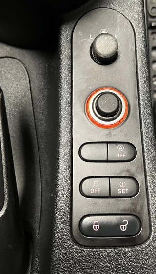 SEAT Leon 2010 - 1.2 TSI Ecomotive Reference Dist.Ketting Vervangen - Rijklaar. bild 18