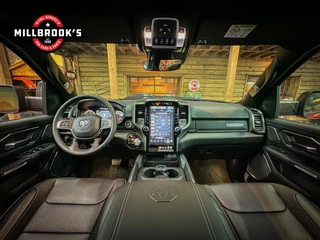 Dodge Ram 1500 2024 - 5.7 V8 4x4 Crew Cab 5'7 Laramie Night primium, image 8