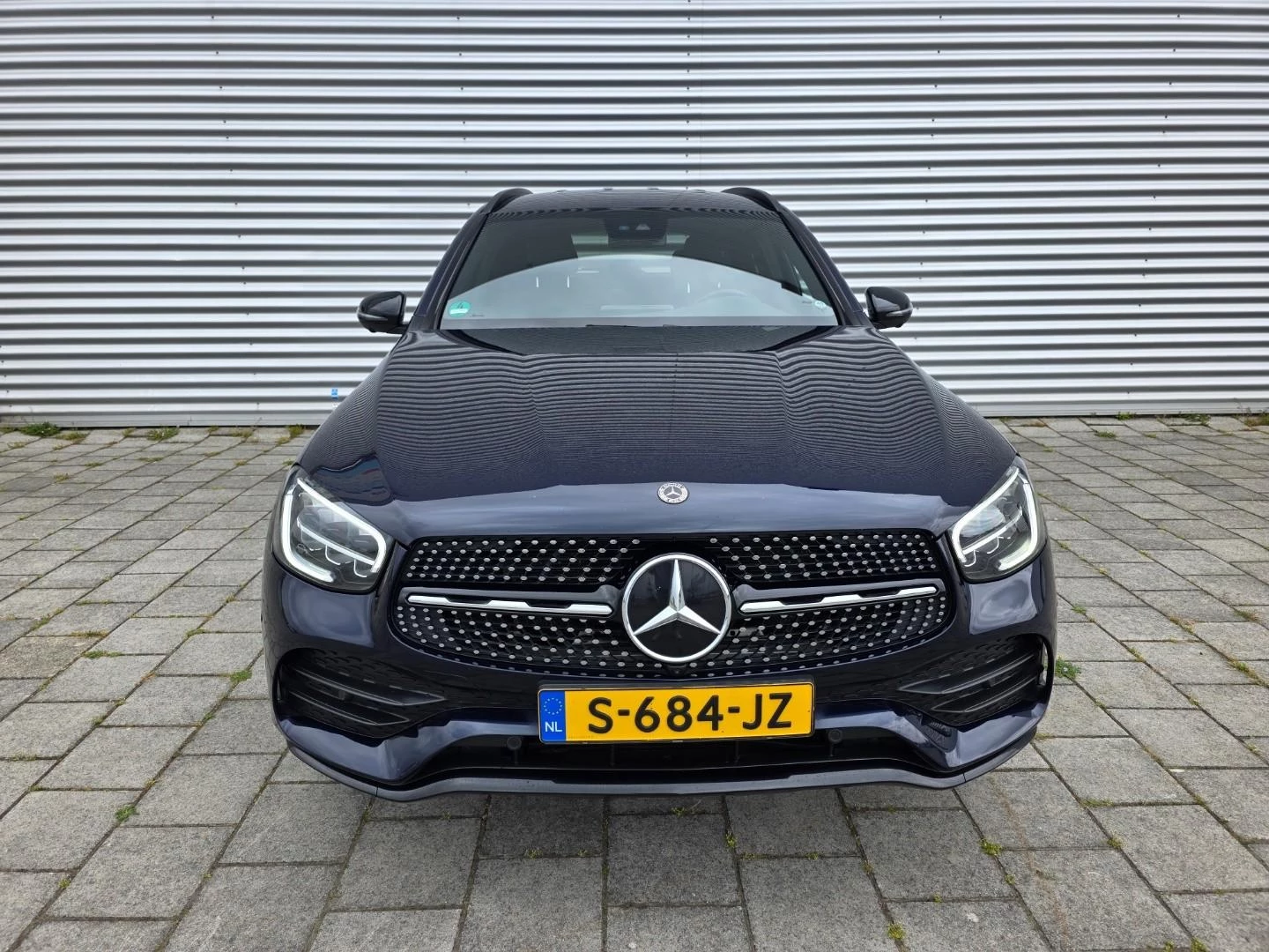 Mercedes-Benz GLC 2021 - Mercedes-Benz 300 de 4MATIC - AMG pakket - Black edition immagine 2