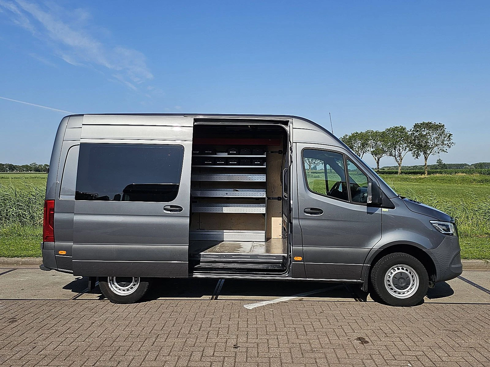 Mercedes-Benz Sprinter 2021 - 317 obrázek 15