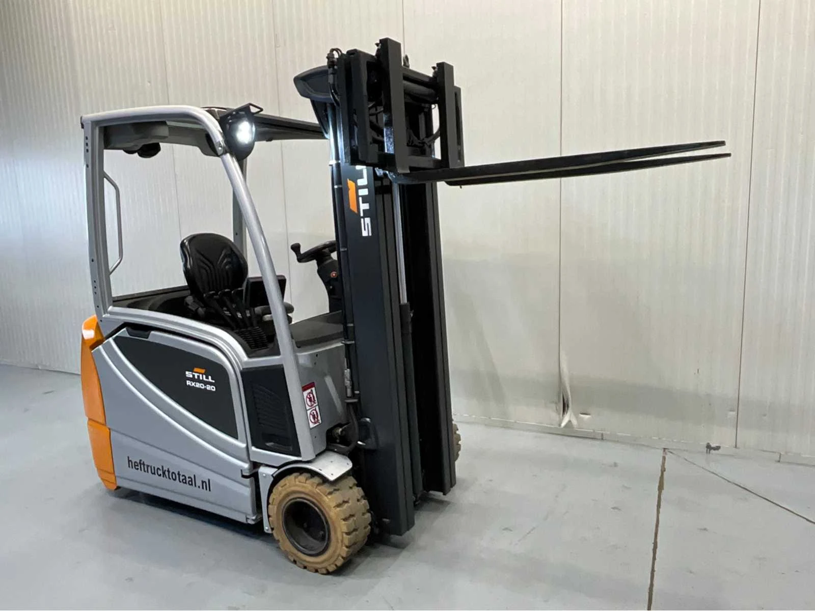 Still 2018 - RX20-20 Triplex - Freelift - Sideshift zdjęcie 8