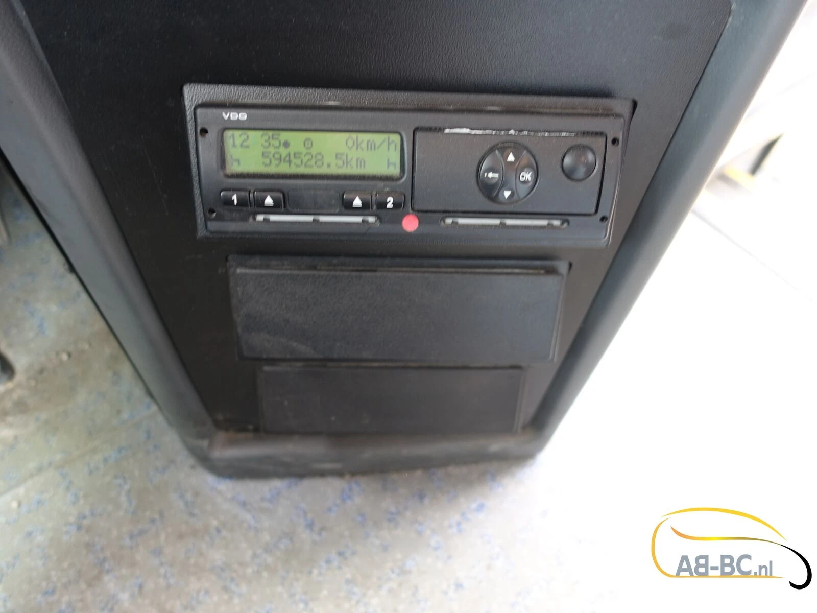 Mercedes-Benz Intouro 49 Seats Liftbus EURO 6 2016 image 54